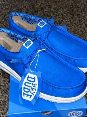 Hey Dude Wally Canvas Blue White Slip-On Casual Shoes 40700-425 Mens Size 11 New